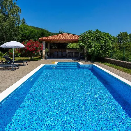 Awesome In With Kitchen Casa vacanze Veprinac